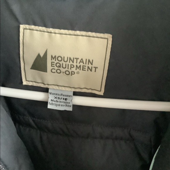 MEC | Women’s down parka - Picture 6 of 9